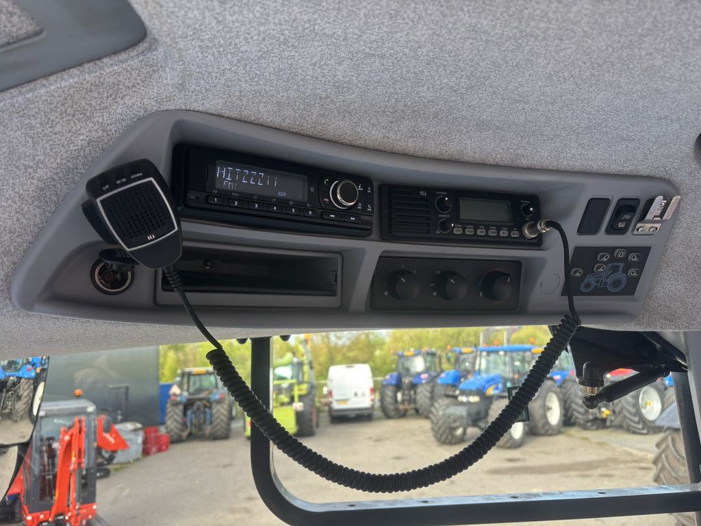NEW HOLLAND T6.180AC STAGE V