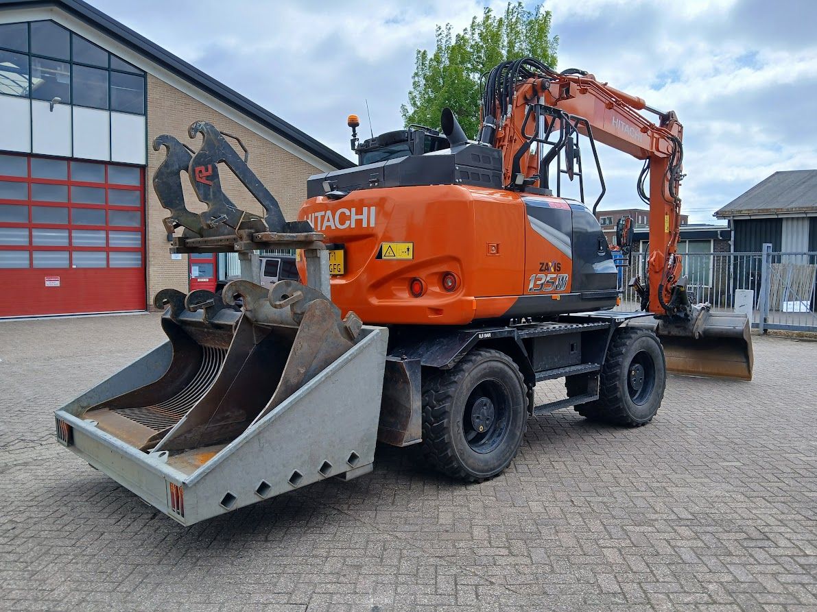 Hitachi ZX135W-7 2023 1850 uur