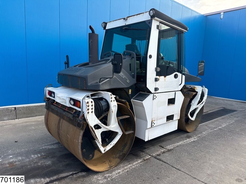 Bomag BW 174 AP-4 AM 74 kW, 7485 hr