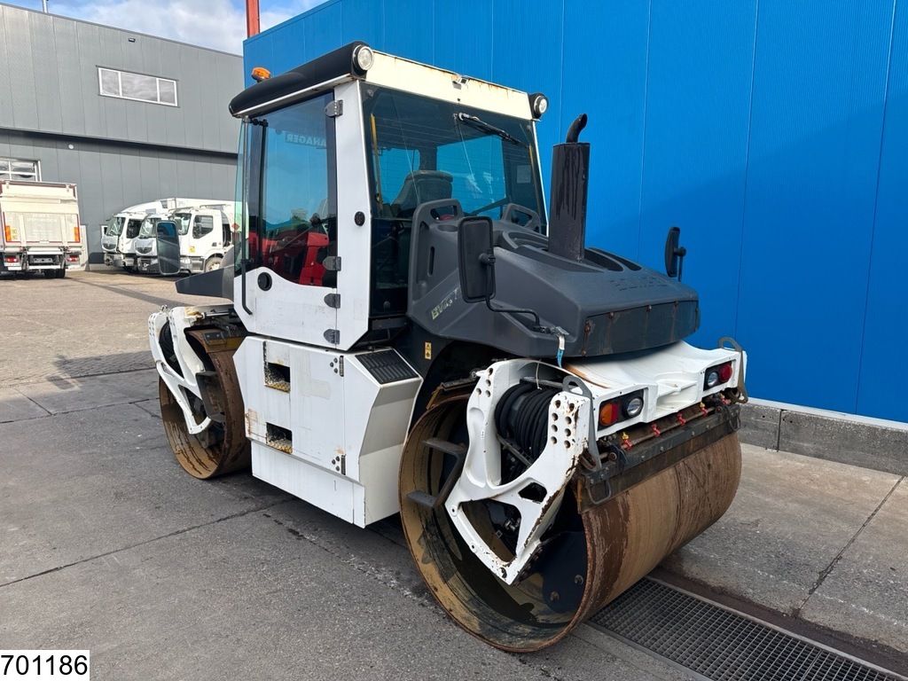 Bomag BW 174 AP-4 AM 74 kW, 7485 hr