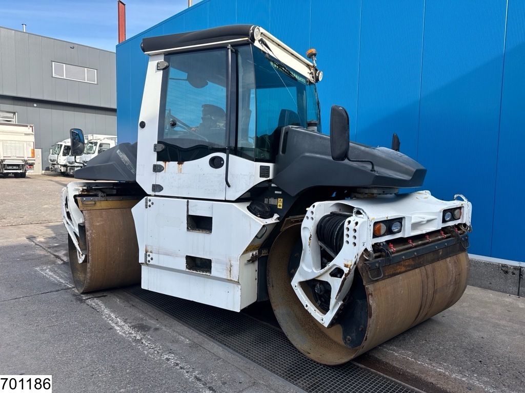 Bomag BW 174 AP-4 AM 74 kW, 7485 hr