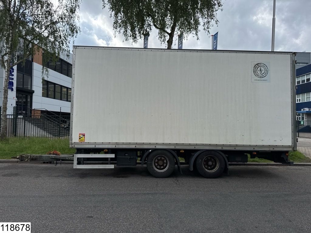 Lecitrailer gesloten bak