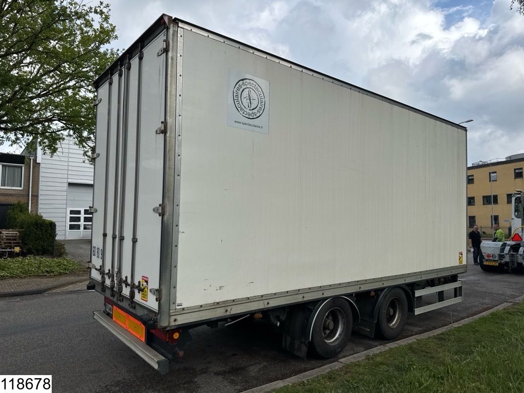 Lecitrailer gesloten bak