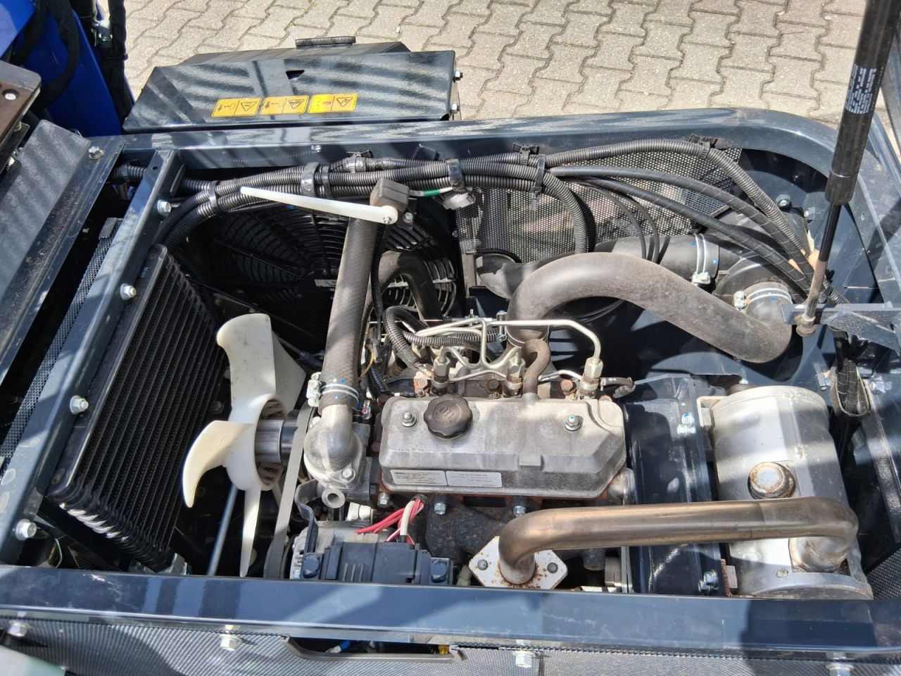 ISEKI SF 225 frontmaaier met opvangbak