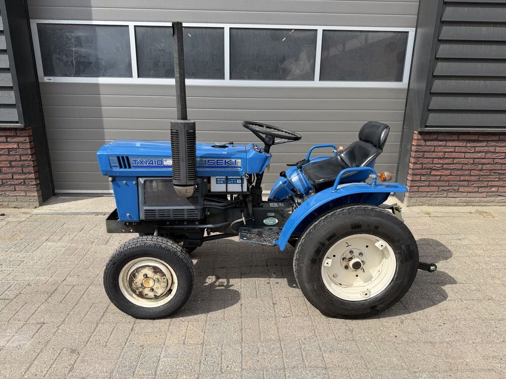 Iseki TX1410 4WD minitractor op gazonbanden