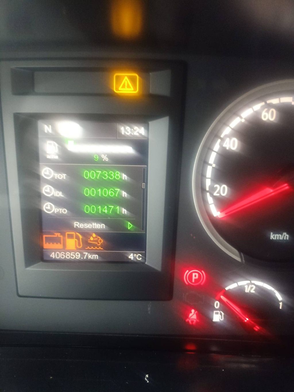 Scania P 320 Euro 6 HMF 26 Tonmeter laadkraan