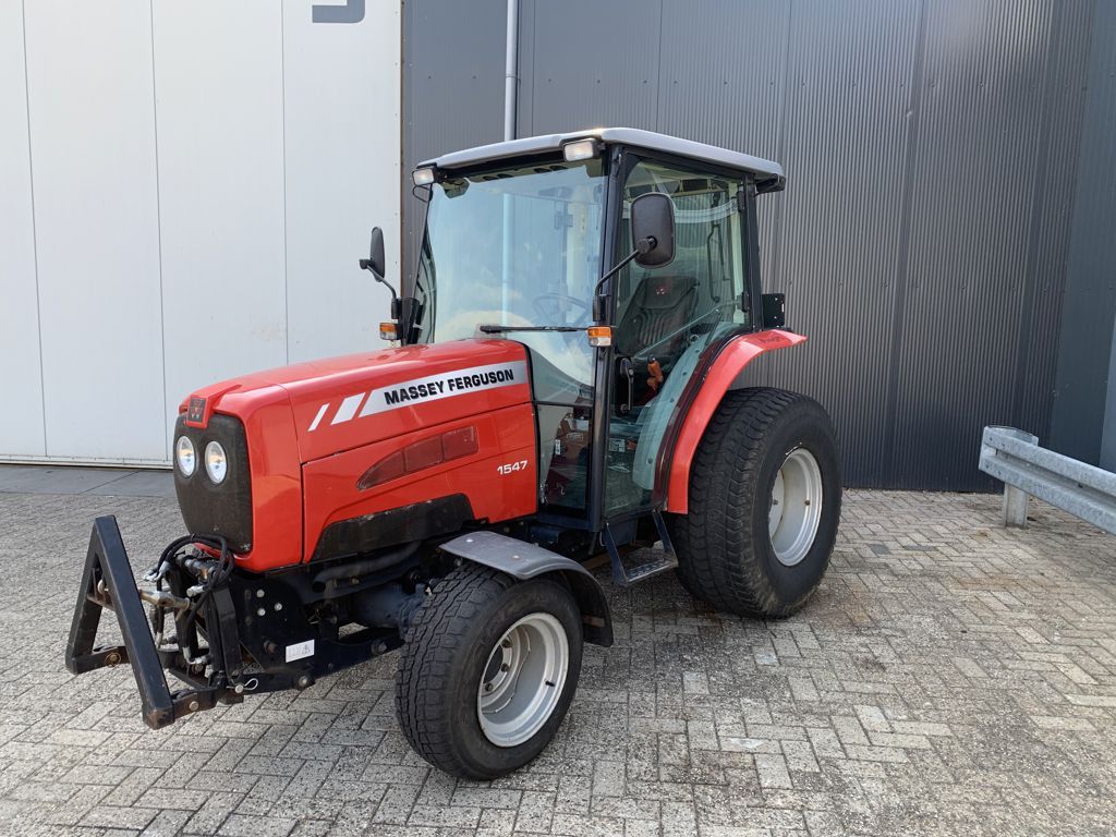 Massey Ferguson 1547 DYNA-QPS