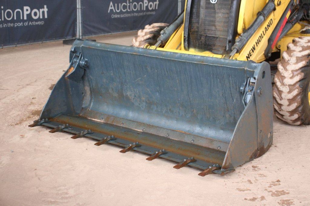 New Holland B90B-SS Diesel-Baggerlader 2017