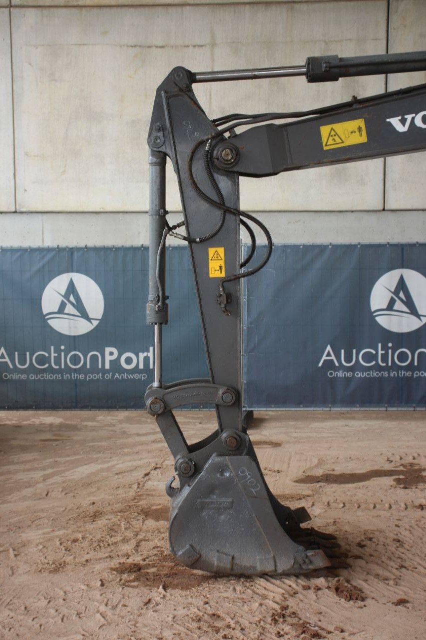 Crawler excavator Volvo EC80D Diesel 2015