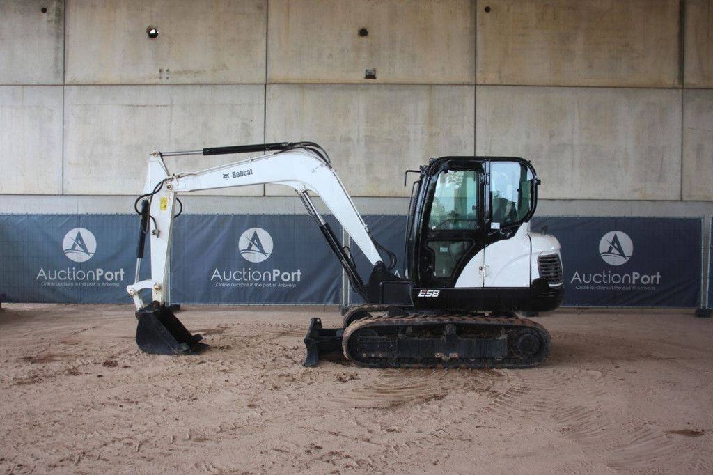 Crawler excavator Bobcat E58 Diesel 2018