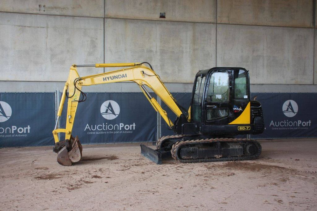 Hyundai R60-7 Diesel Crawler Excavator 2011