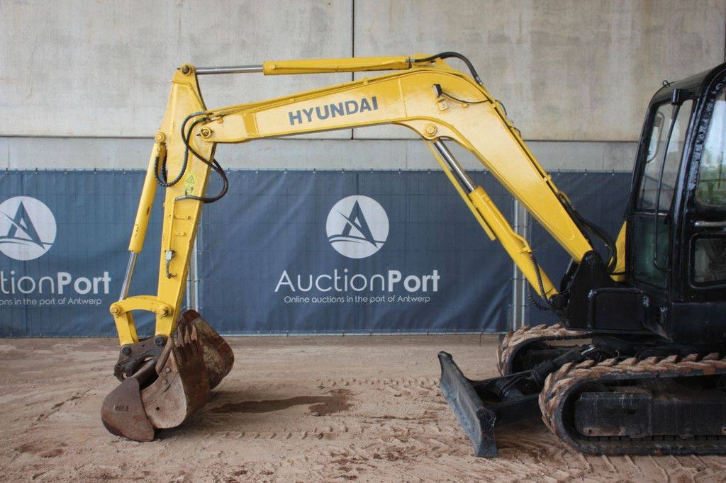 Hyundai R60-7 Diesel Crawler Excavator 2011