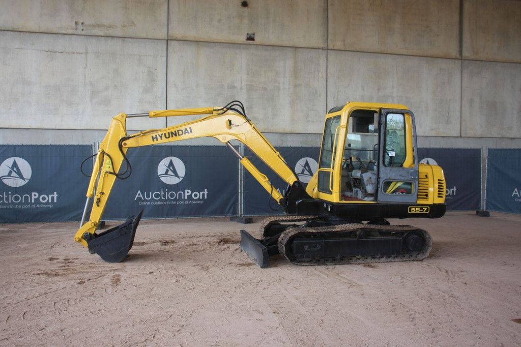 Hyundai R55-7 Diesel-Raupenbagger 2011