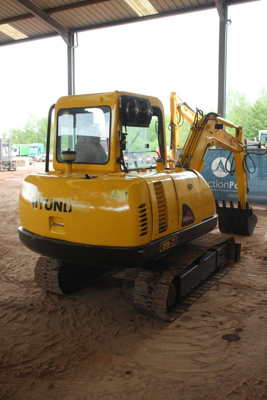 Hyundai R55-7 Diesel-Raupenbagger 2011