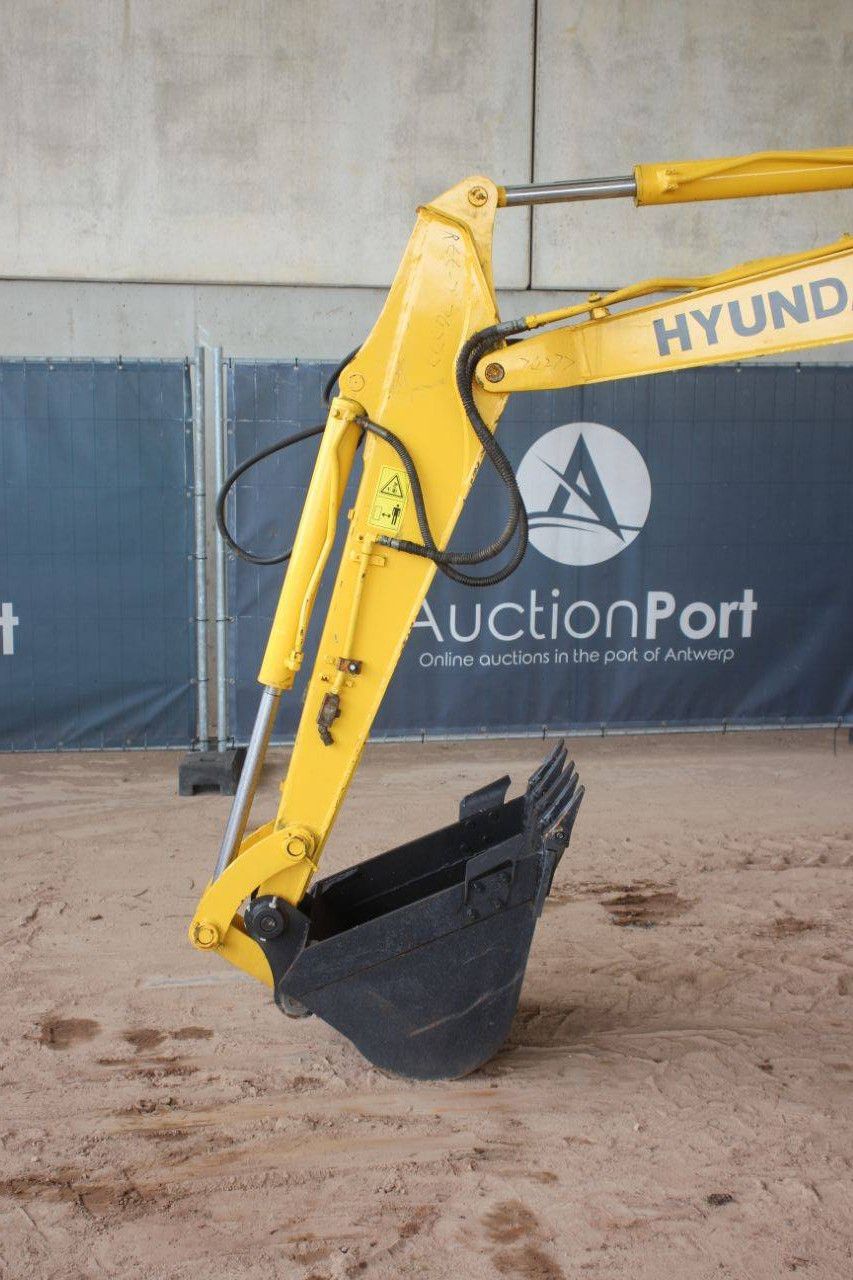 Hyundai R55-7 Diesel-Raupenbagger 2011