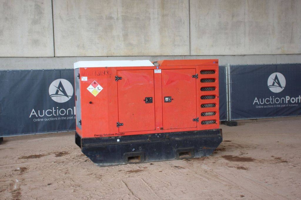 Generator SDMO R110 Diesel 110kVA