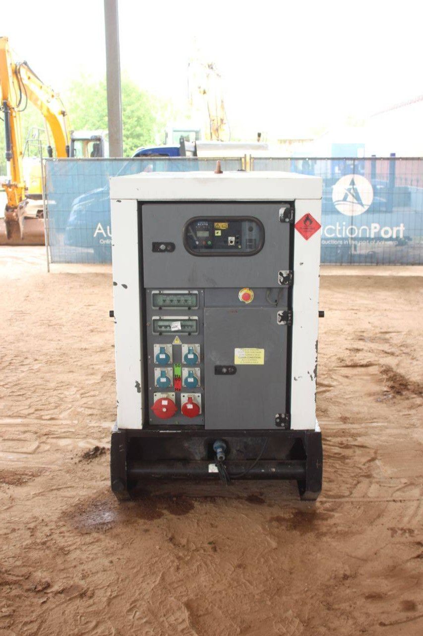 Generator SDMO R66 Diesel 2010 60kVA