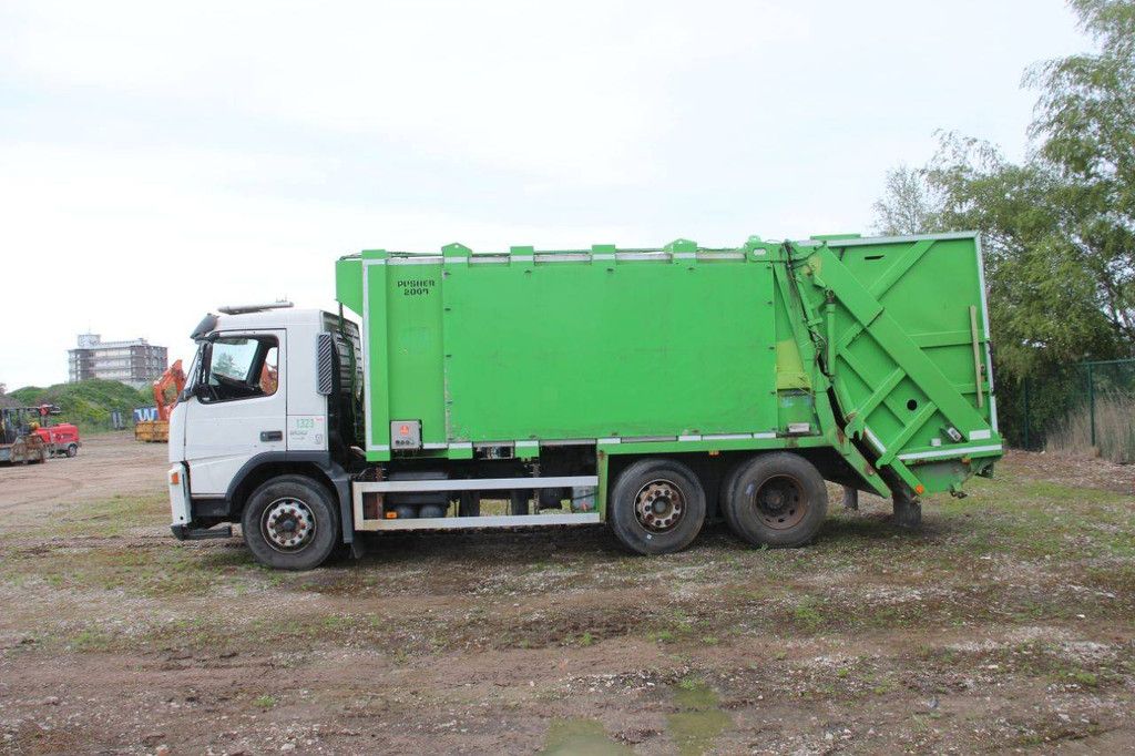 Müllwagen Volvo FM 300 Diesel