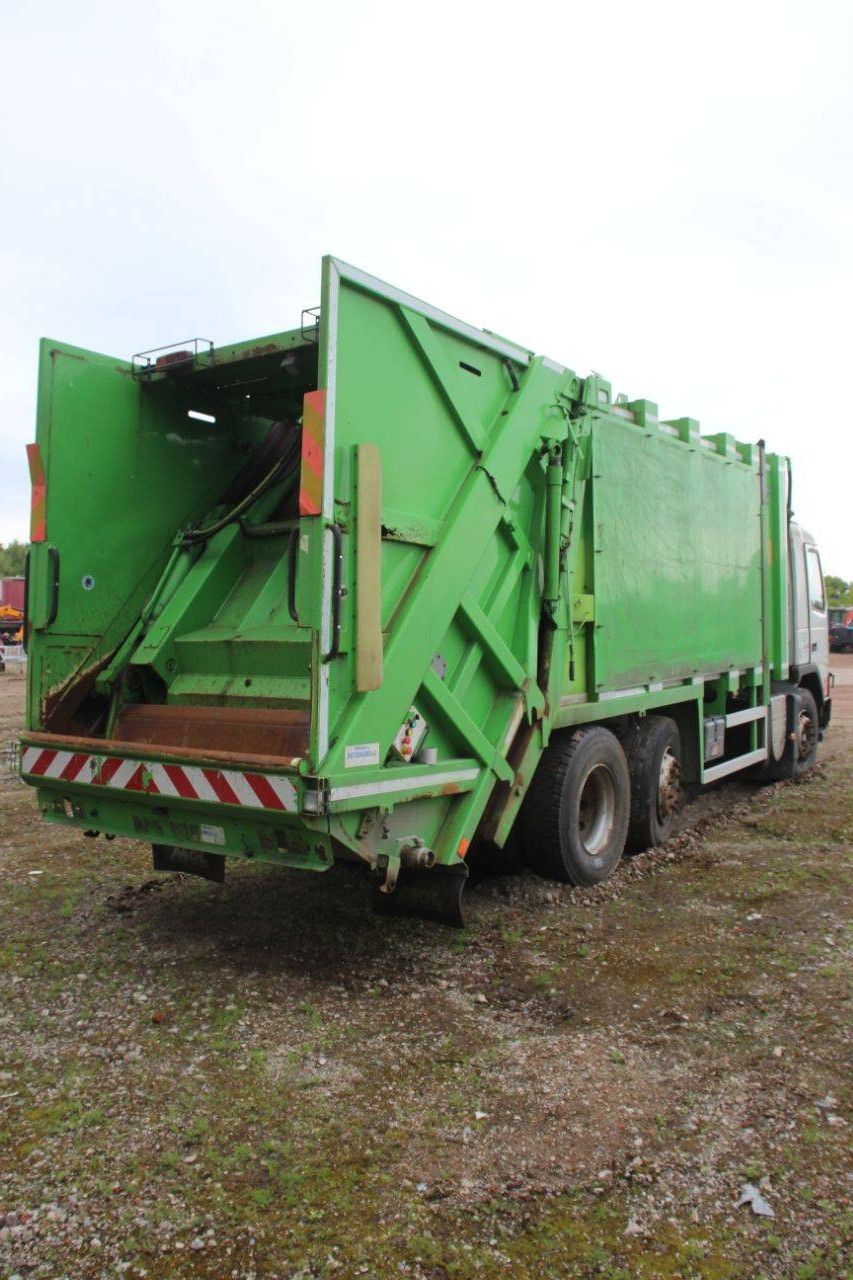 Müllwagen Volvo FM 300 Diesel
