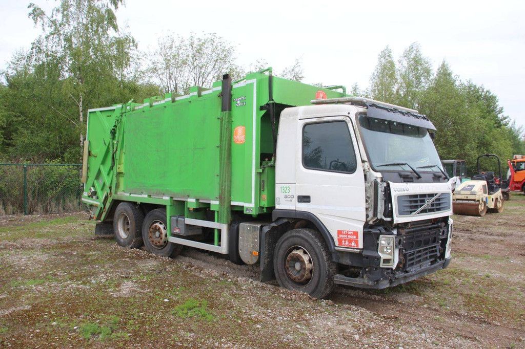 Müllwagen Volvo FM 300 Diesel