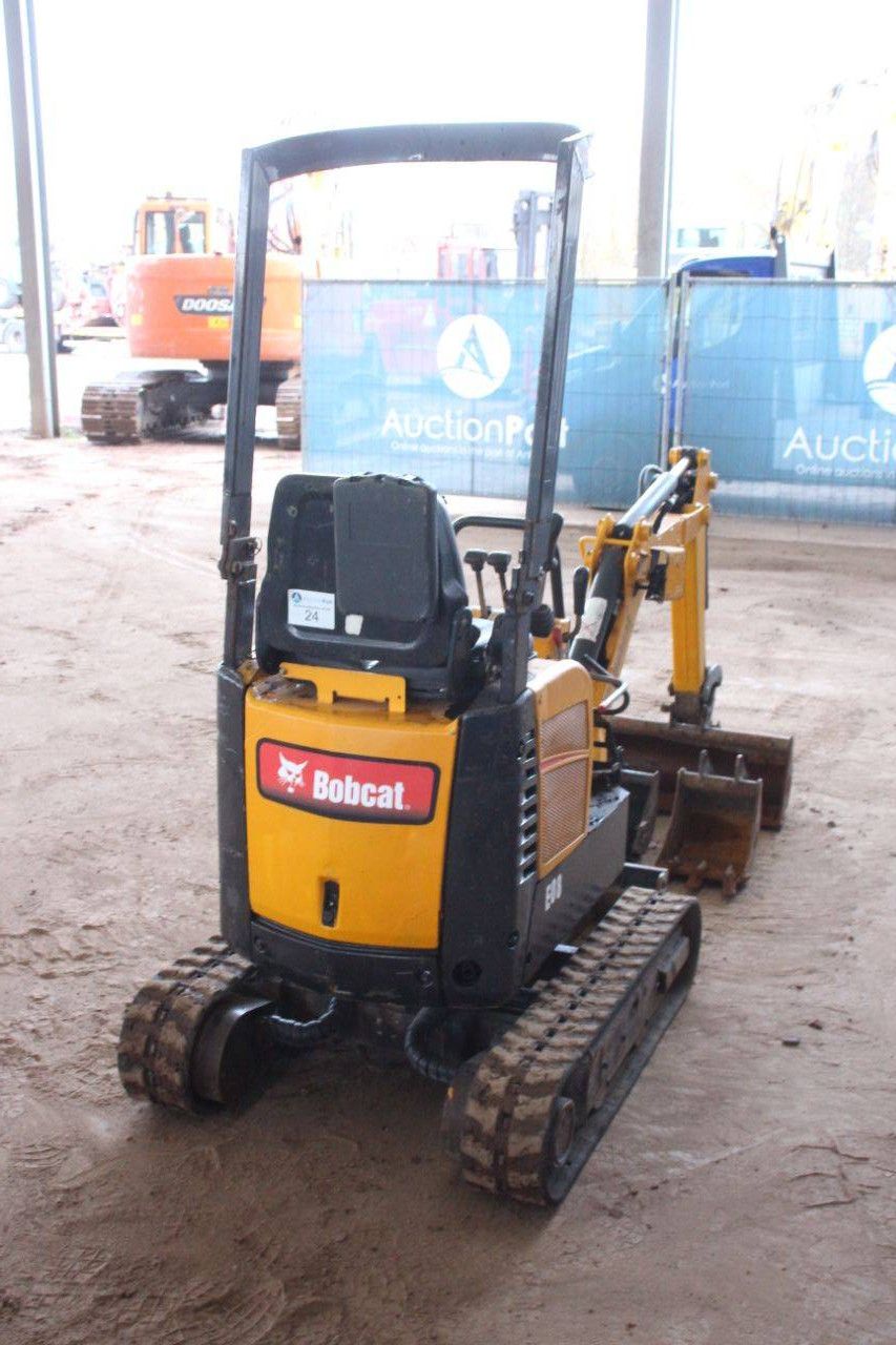 Mini excavator Bobcat E08 Diesel 7.4kW