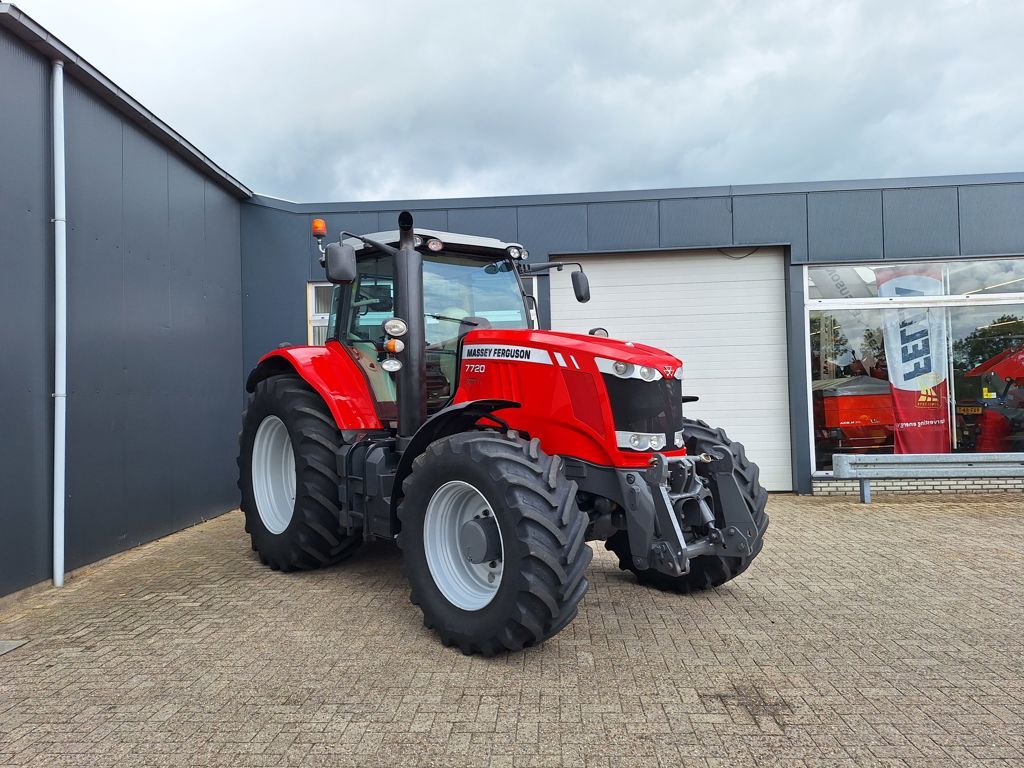Massey Ferguson 7720 DYNA-VT EFFICIENT