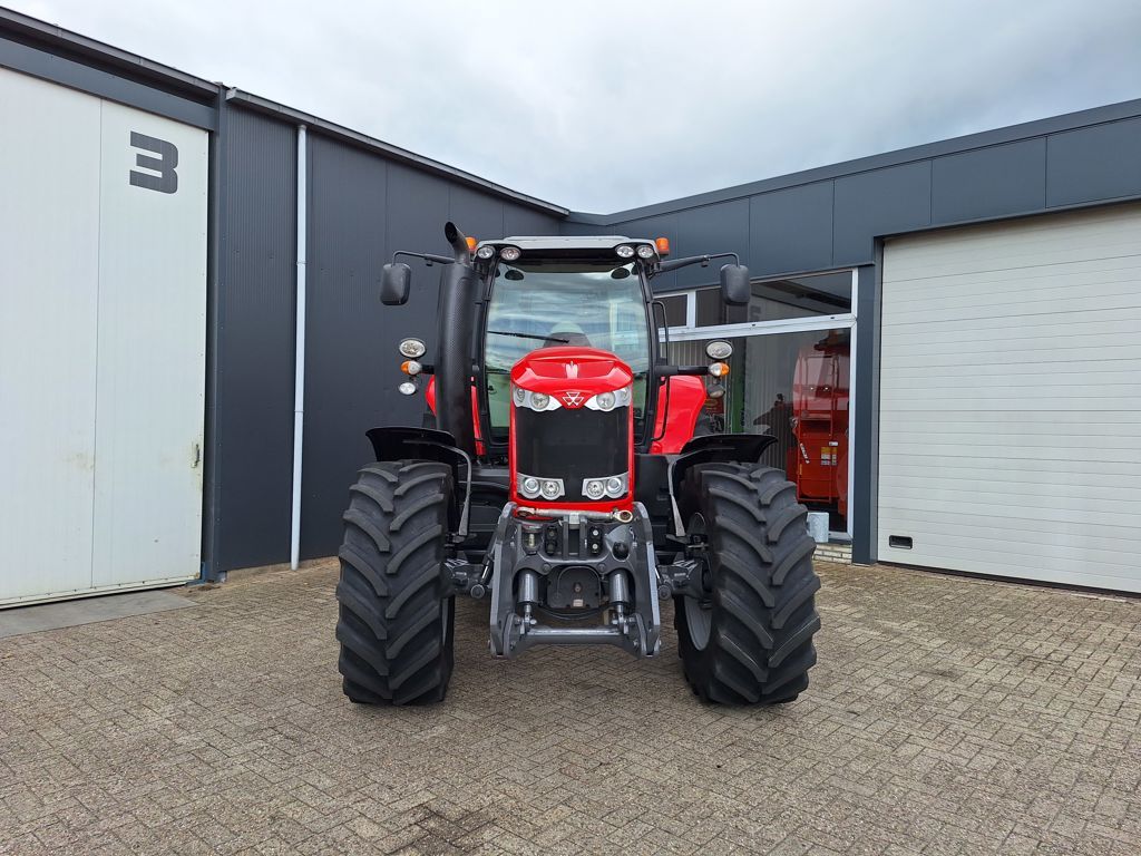 Massey Ferguson 7720 DYNA-VT EFFICIENT