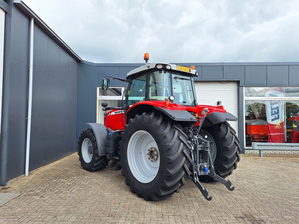 Massey Ferguson 7720 DYNA-VT EFFICIENT