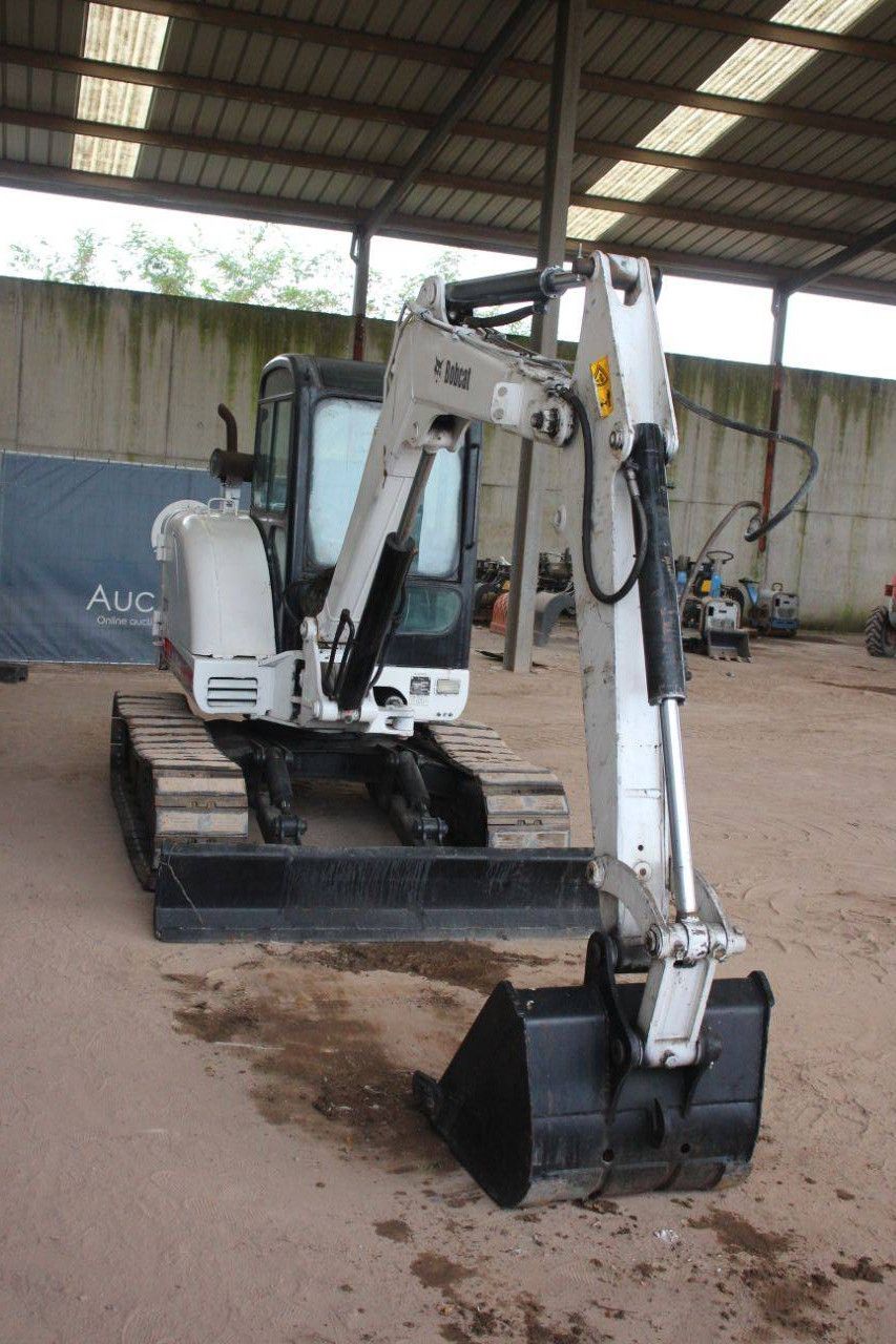 Rupsgraafmachine Bobcat 337G Diesel 37.5kW 2005