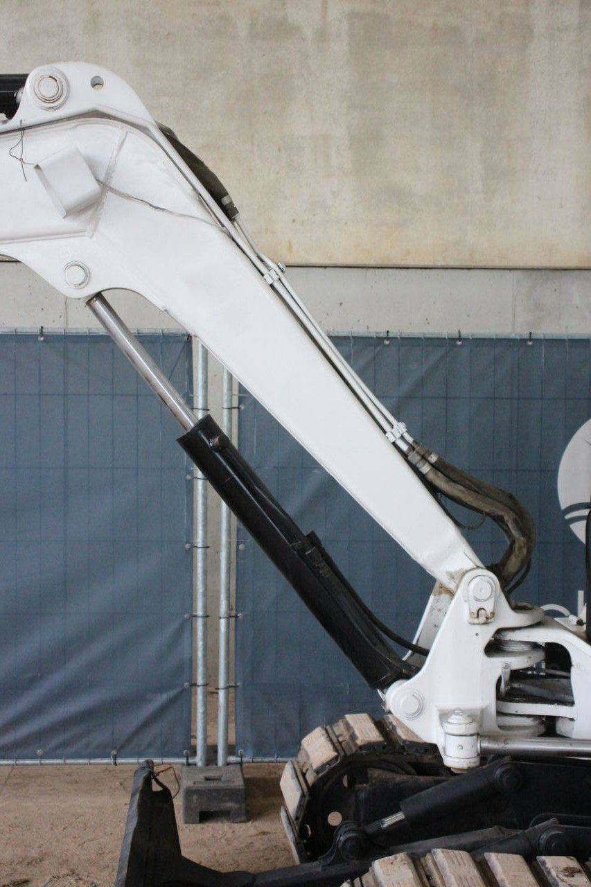 Rupsgraafmachine Bobcat 337G Diesel 37.5kW 2005