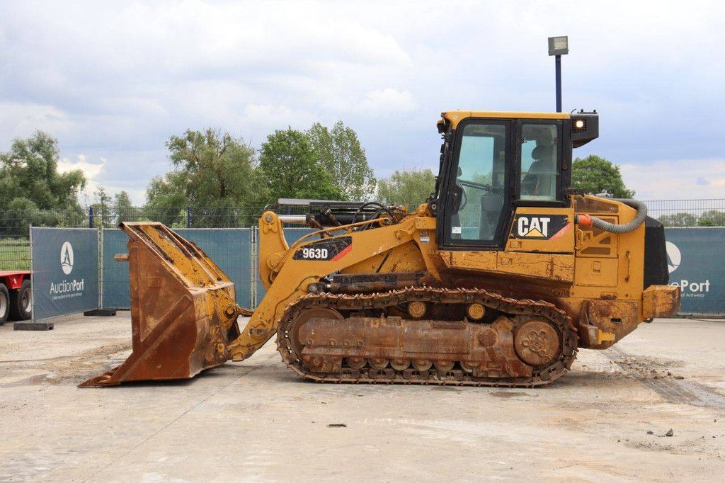 Bulldozer Caterpillar 963D Diesel
