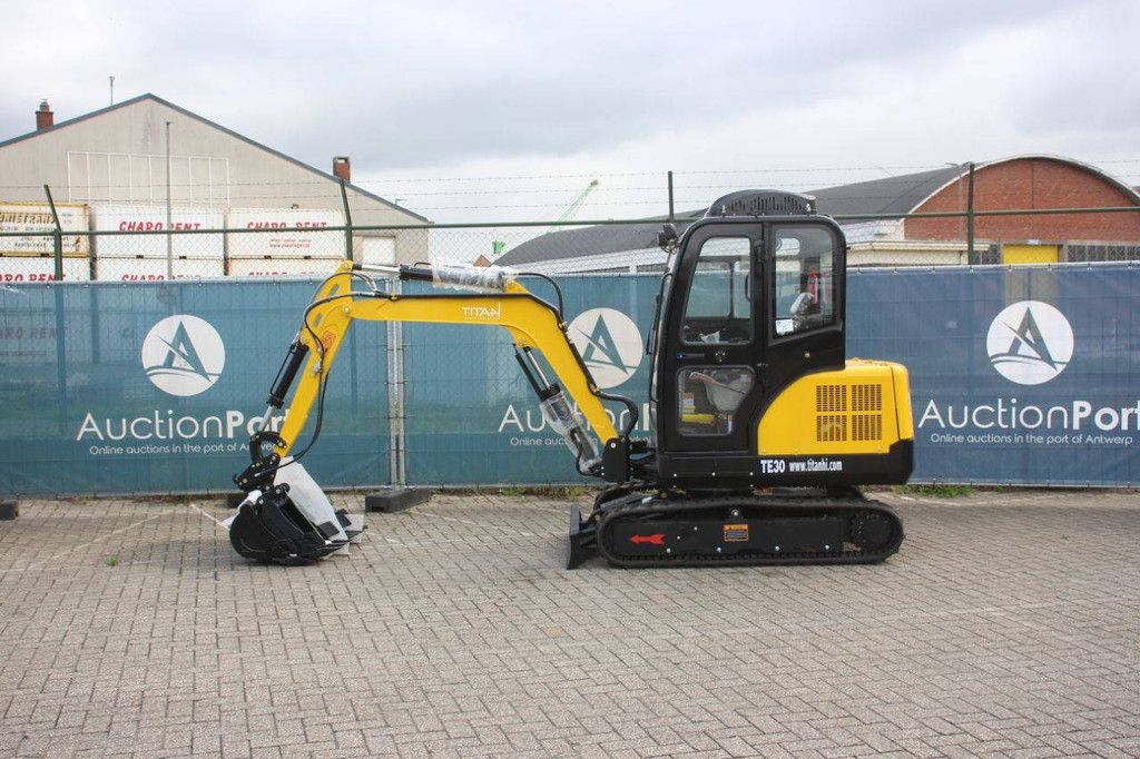 Titan TE30 Diesel Mini Excavator 2025 New