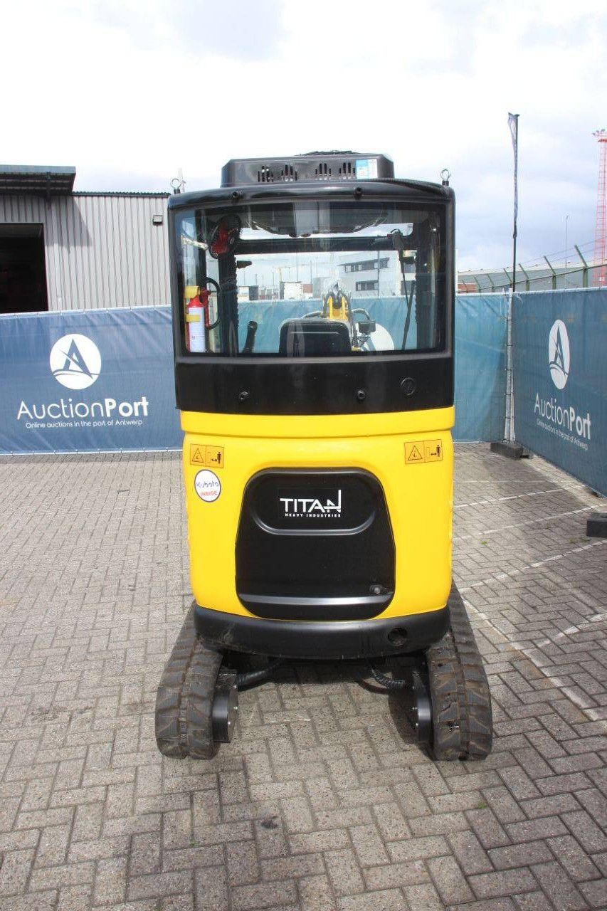 Titan TE25 Diesel Mini Excavator 2025 New