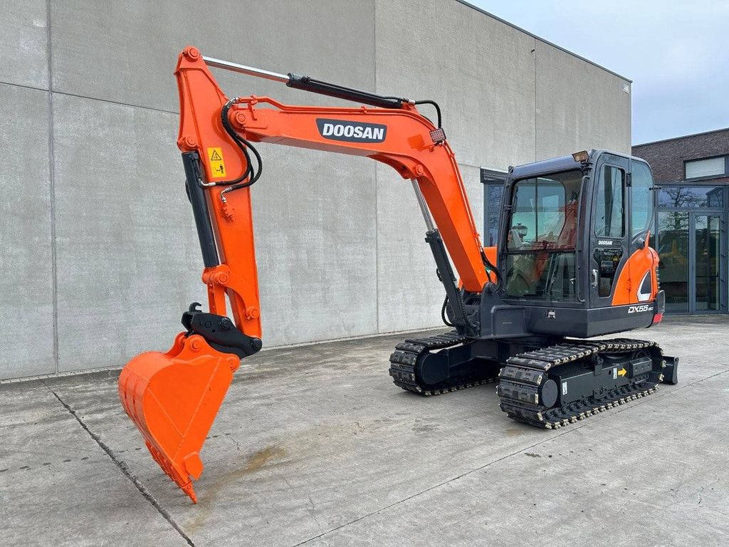 Doosan DX55-9C Raupenbagger, Diesel, 36,2 kW, Baujahr 2018