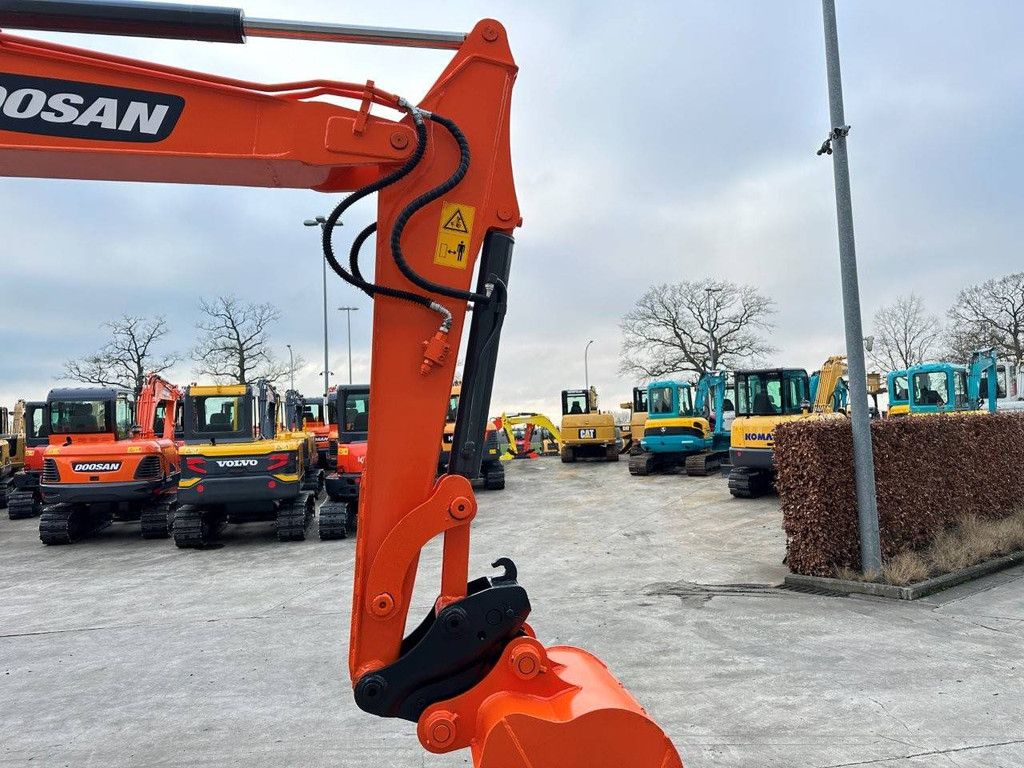 Doosan DX55-9C Raupenbagger, Diesel, 36,2 kW, Baujahr 2018