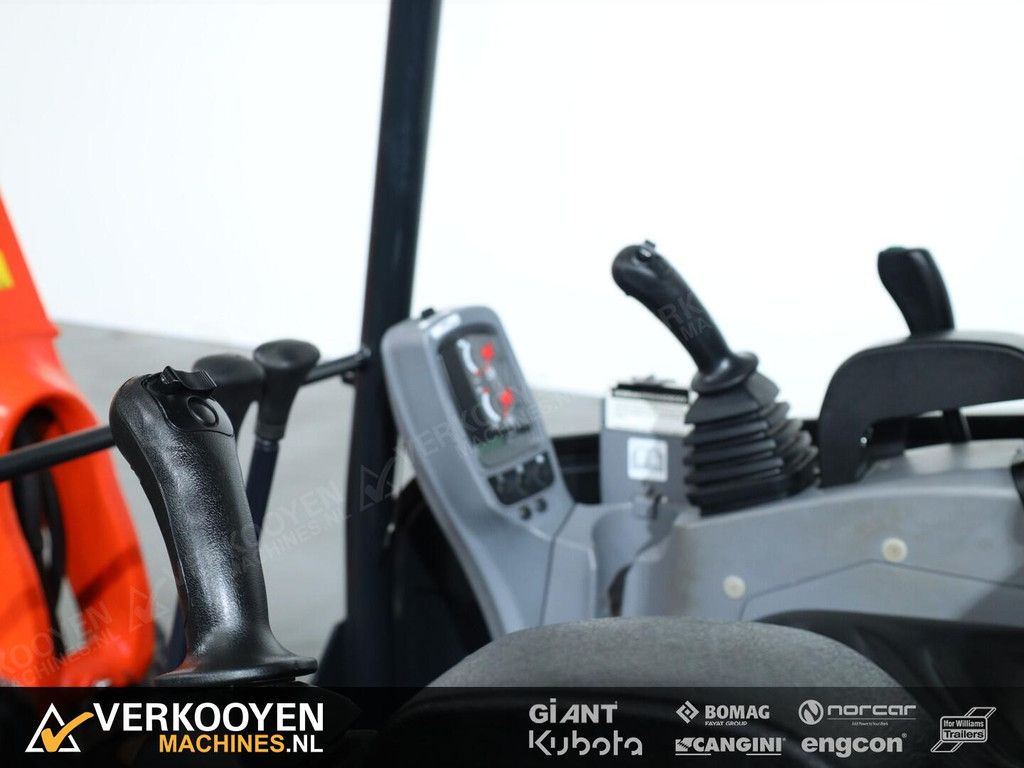 2023 Kubota KX027-4 Hi Spec Canopy VV1513
