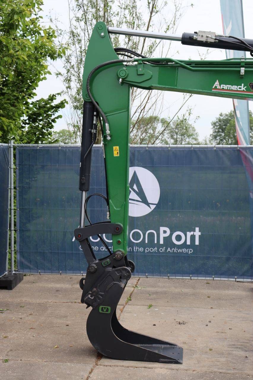 Crawler Excavator Aameck F60 Diesel 2025 New