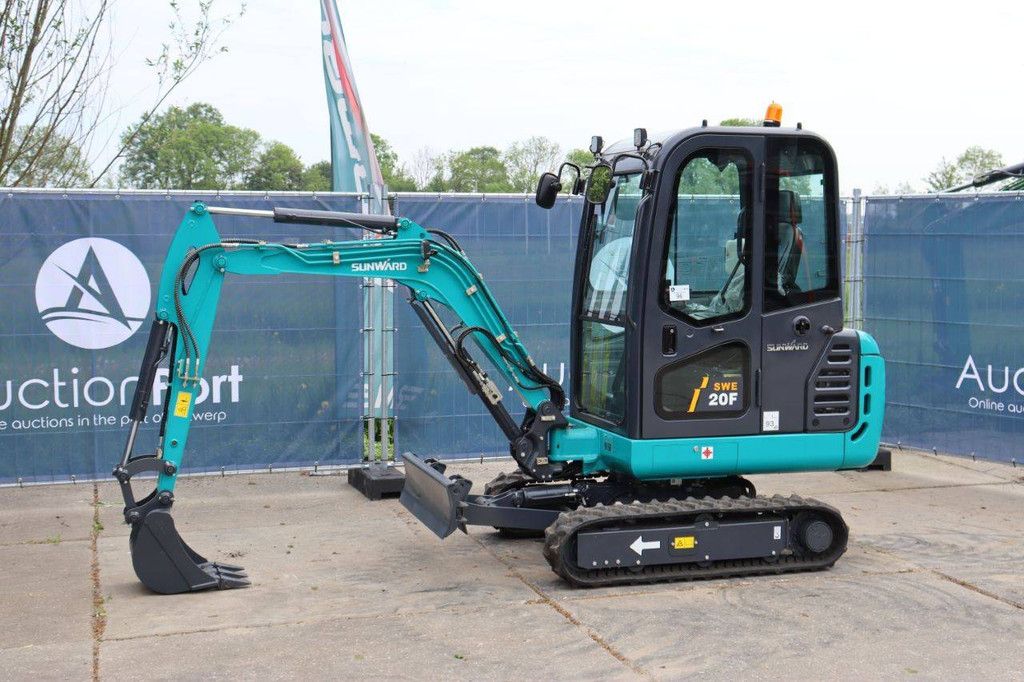 Sunward SWE 20F Diesel Mini Excavator 2024 New