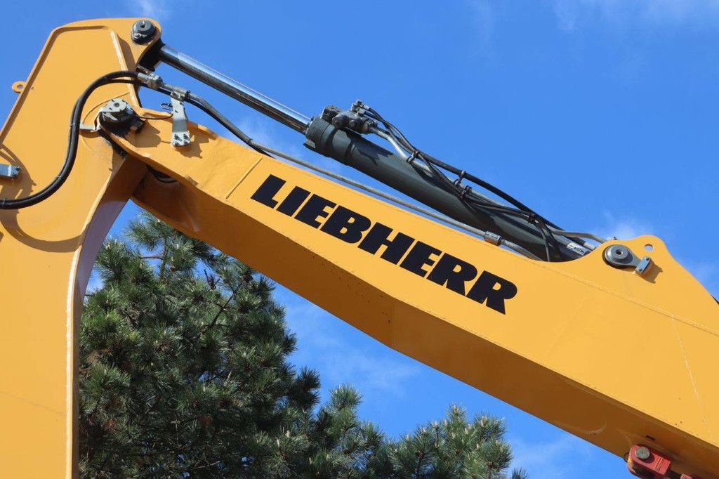 Raupenbagger Liebherr R936 LC Diesel 2016