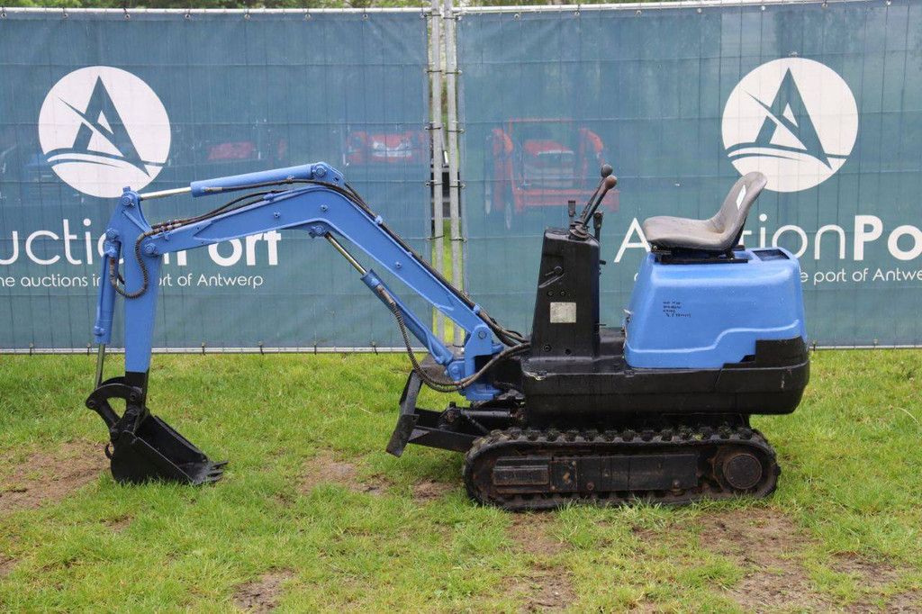 Mini excavator Mitsubishi ME085 Diesel