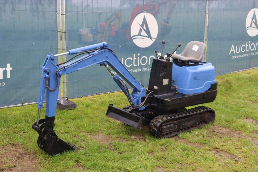 Mini excavator Mitsubishi ME085 Diesel