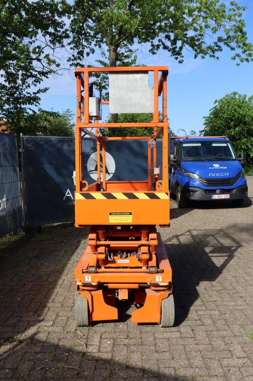 Skyjack SJ3219 Electric Scissor Lift 7.8m 2012