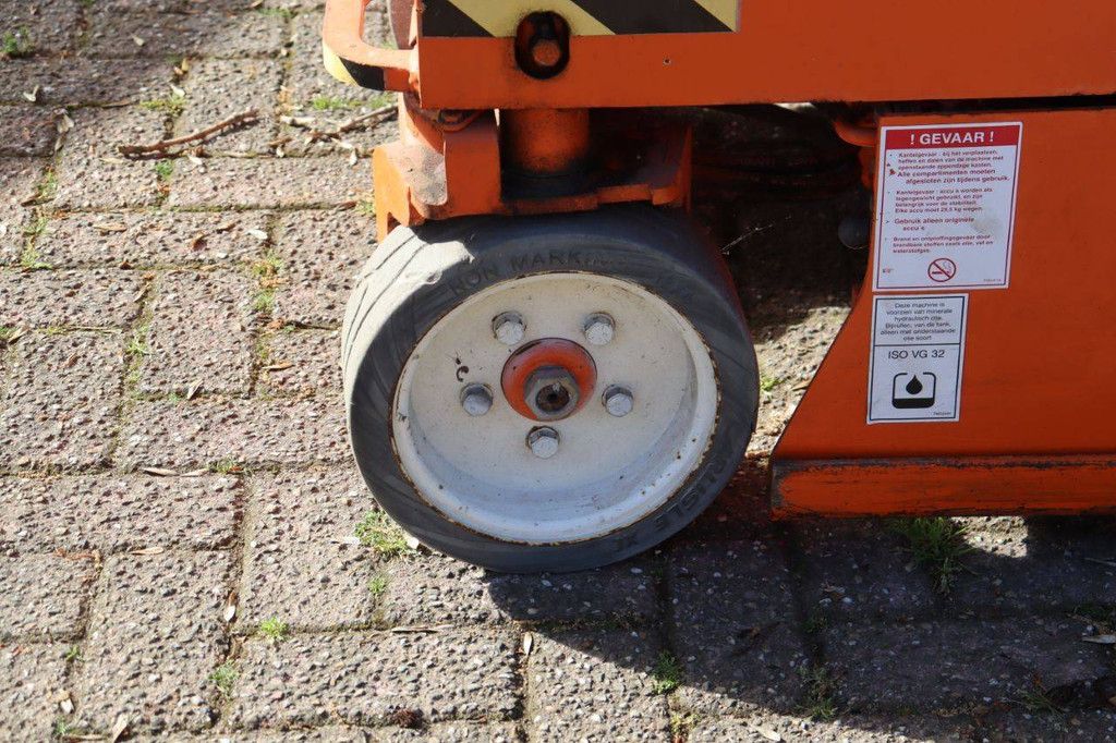 Skyjack SJ3219 Electric Scissor Lift 7.8m 2012