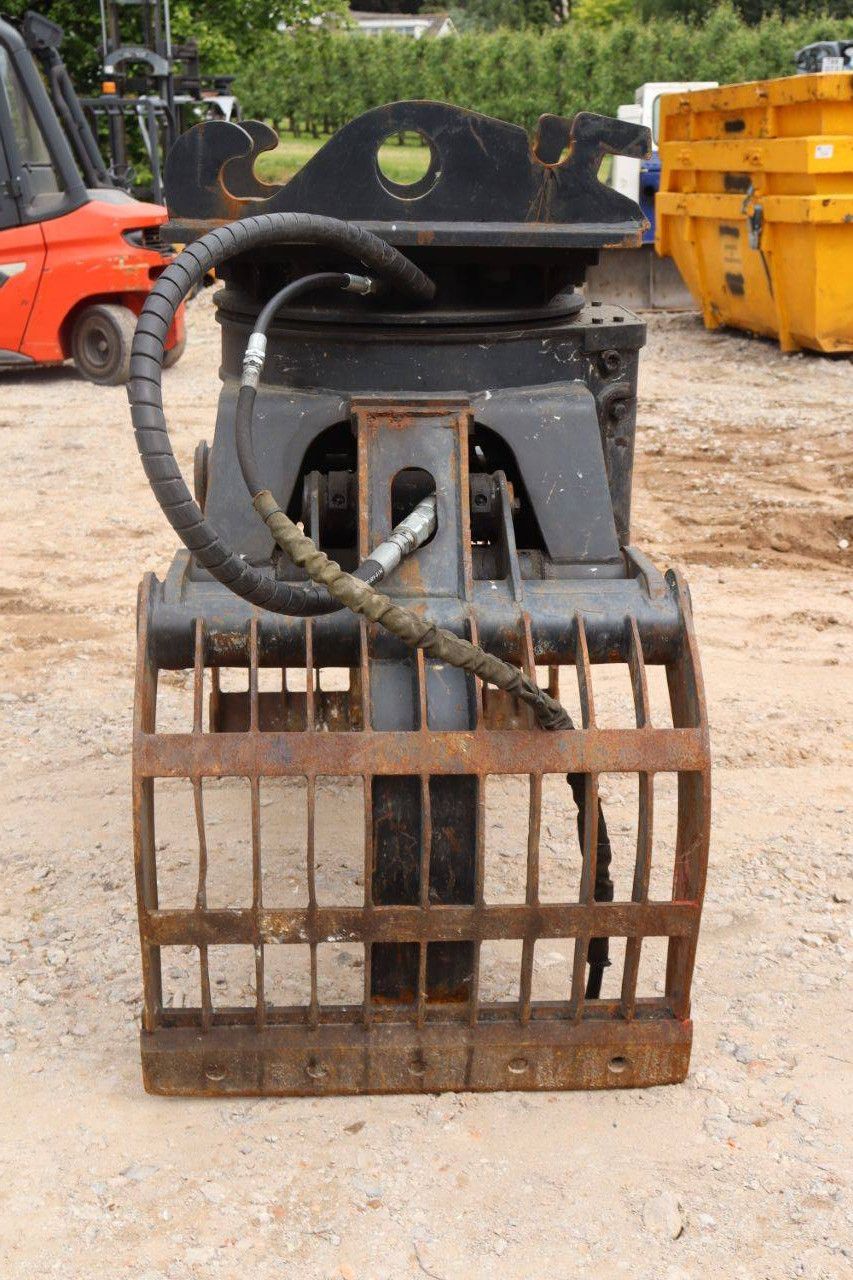 JCB SG 300 2009 Sorting Grab