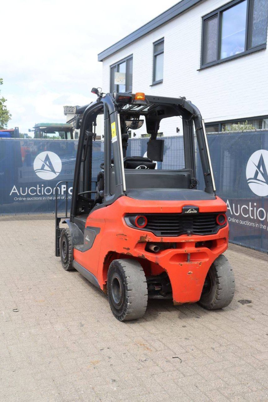 Linde H25D-01 Diesel-Gabelstapler 2500 kg 2021