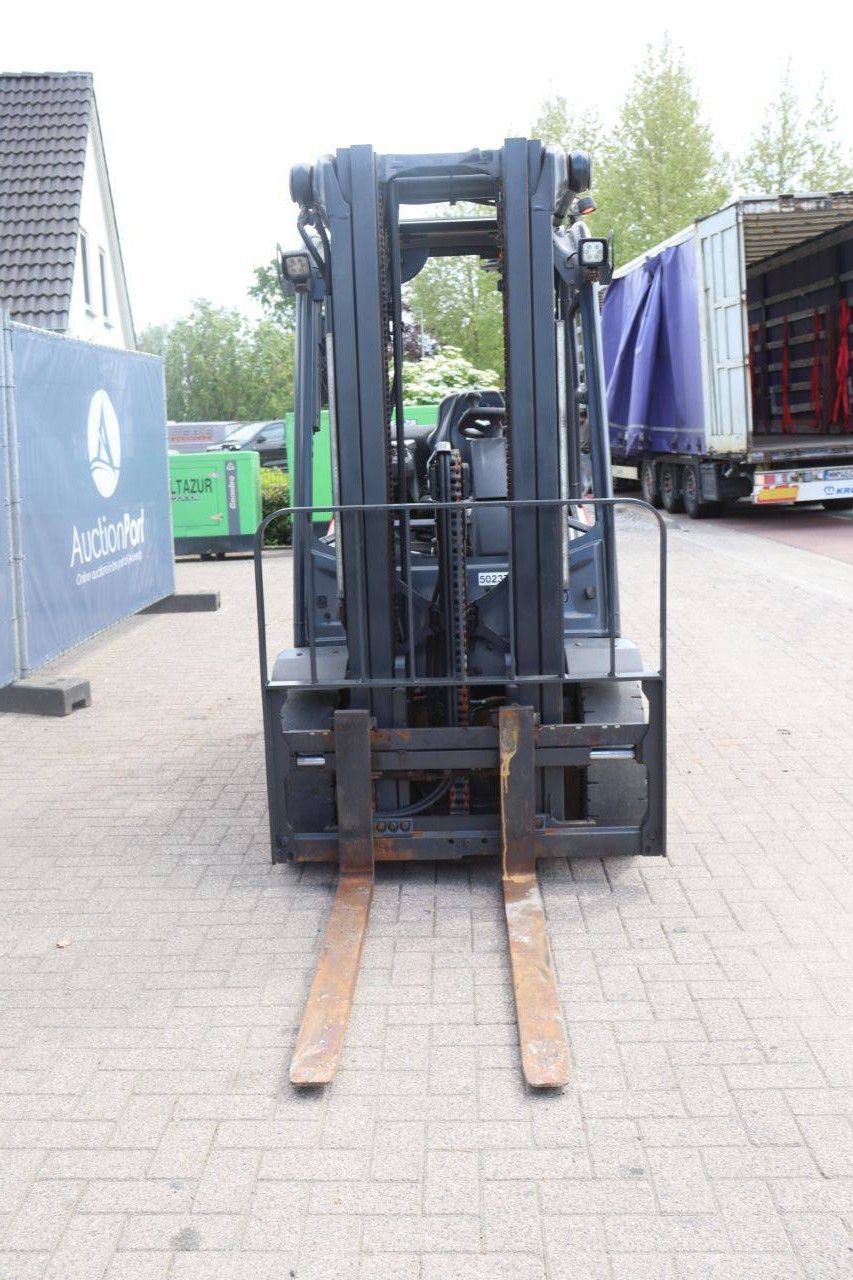 Linde H25D-01 Diesel-Gabelstapler 2500 kg 2021
