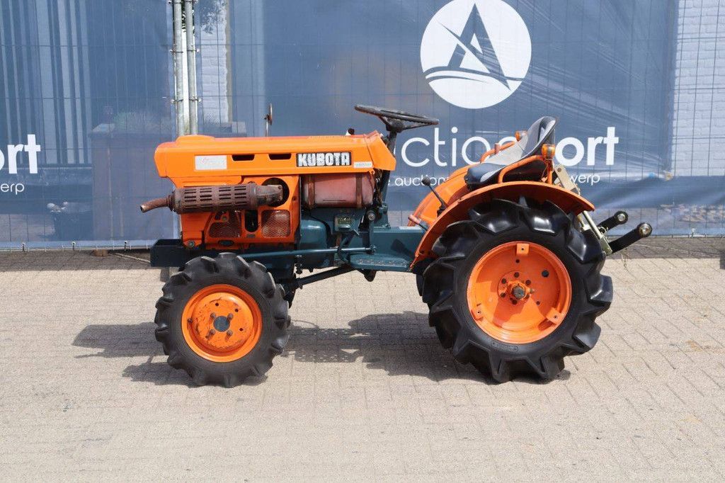 Kleintraktor Kubota B7001 Diesel 14 PS