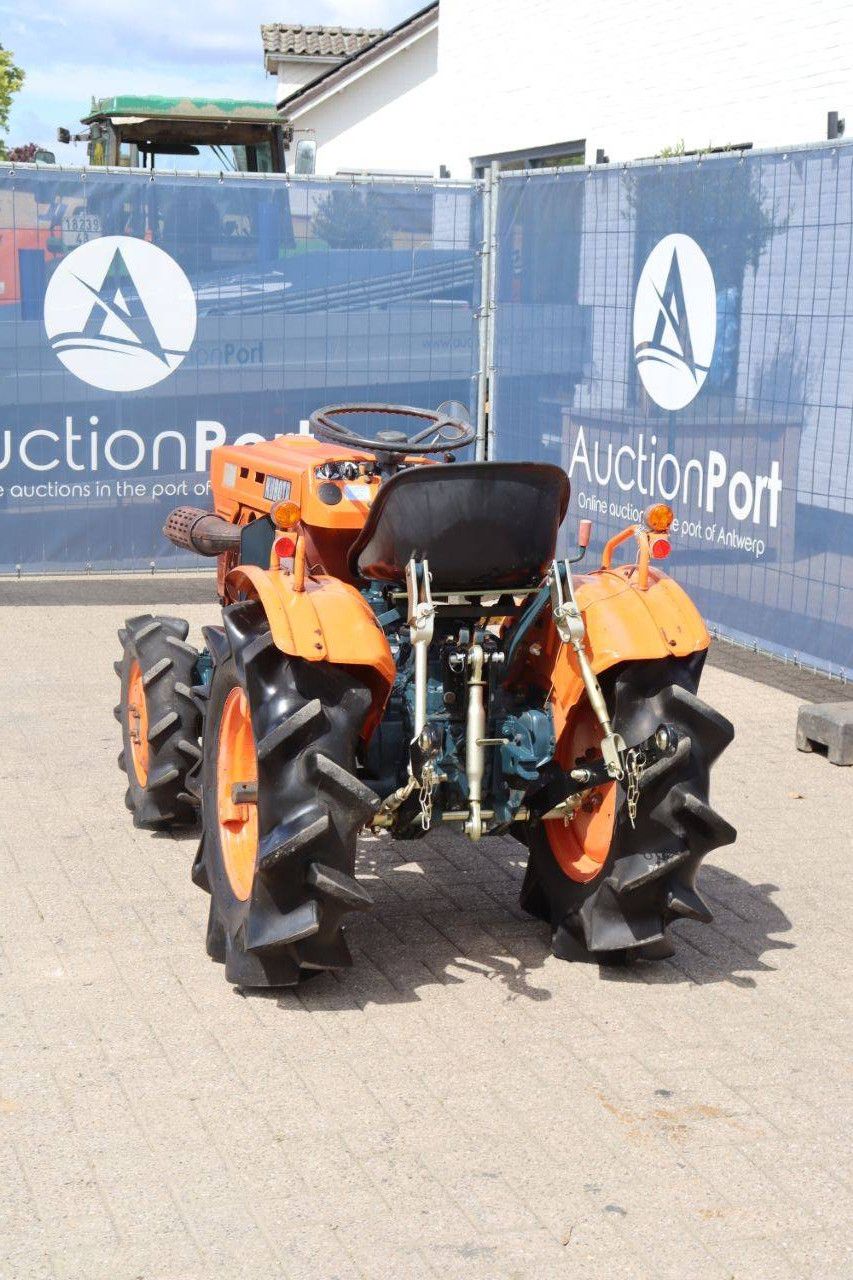Kleintraktor Kubota B7001 Diesel 14 PS
