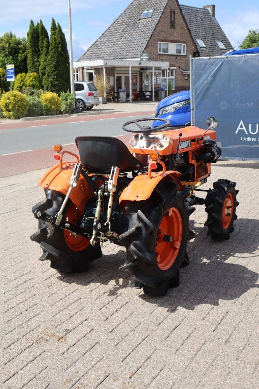 Kleintraktor Kubota B7001 Diesel 14 PS