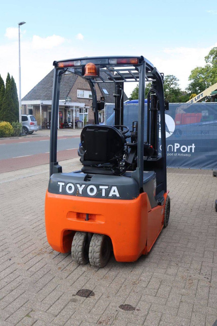 Toyota 8FBET16 Electric Forklift 1600kg 3.3m 2013